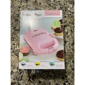 NEW BABYCAKES MINI CUPCAKE MAKER!